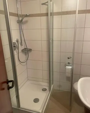 Apartment Und Kreuz